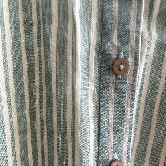 Casa Cabana Sleeveless Button-Down Shirt in Green Stripe - Picture 3 of 4